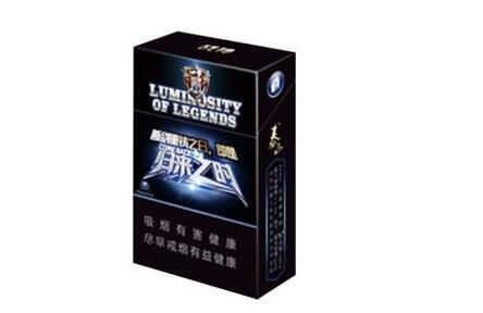 外烟555中支是一款来自中国市场的香烟品牌,其特点如下 外烟555中支是一款来自中国市场的香烟品牌,其特点如下